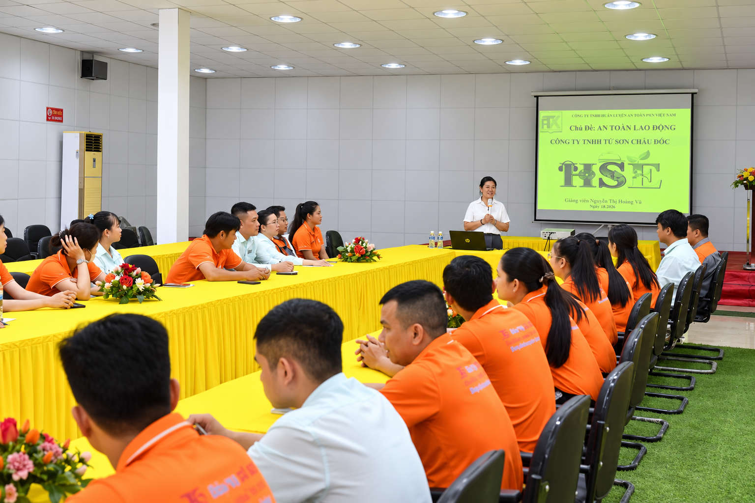 corporate safety training sessioncd hinh